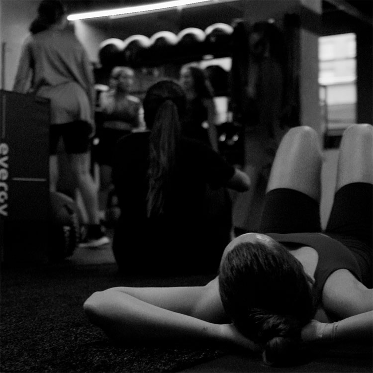 ejercicios físicos en SQUAT en Coruña